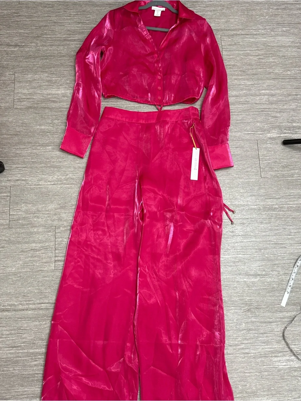 House of Harlow 1960 Hot Pink Satin 2 Piece Crop Top Wide Leg Pants Set S NWT
